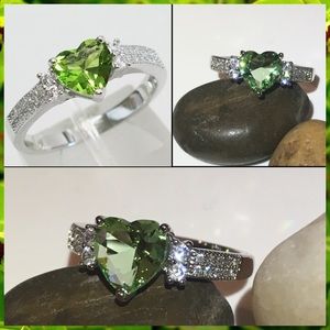 2ct Heart Cut Peridot Gemstone 925 Silver Ring